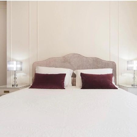 Madonna Montecchi Luxury Suite In Verona Exteriör bild