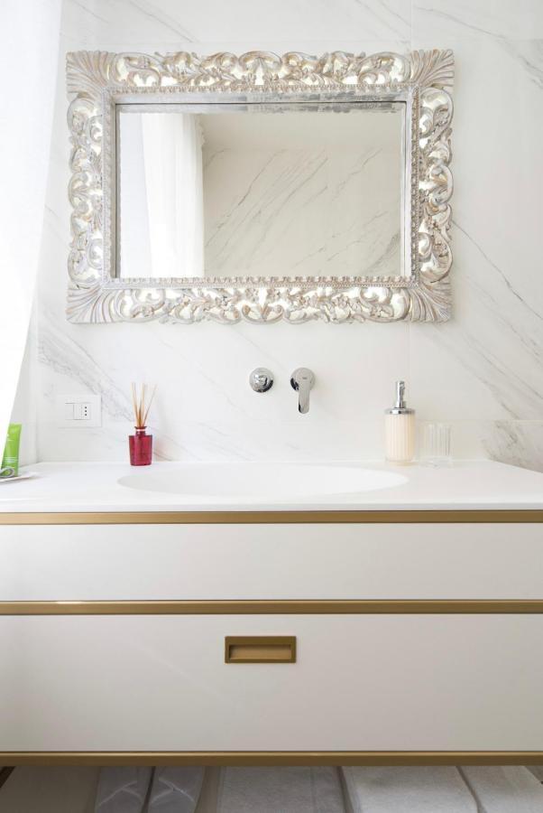 Madonna Montecchi Luxury Suite In Verona Exteriör bild