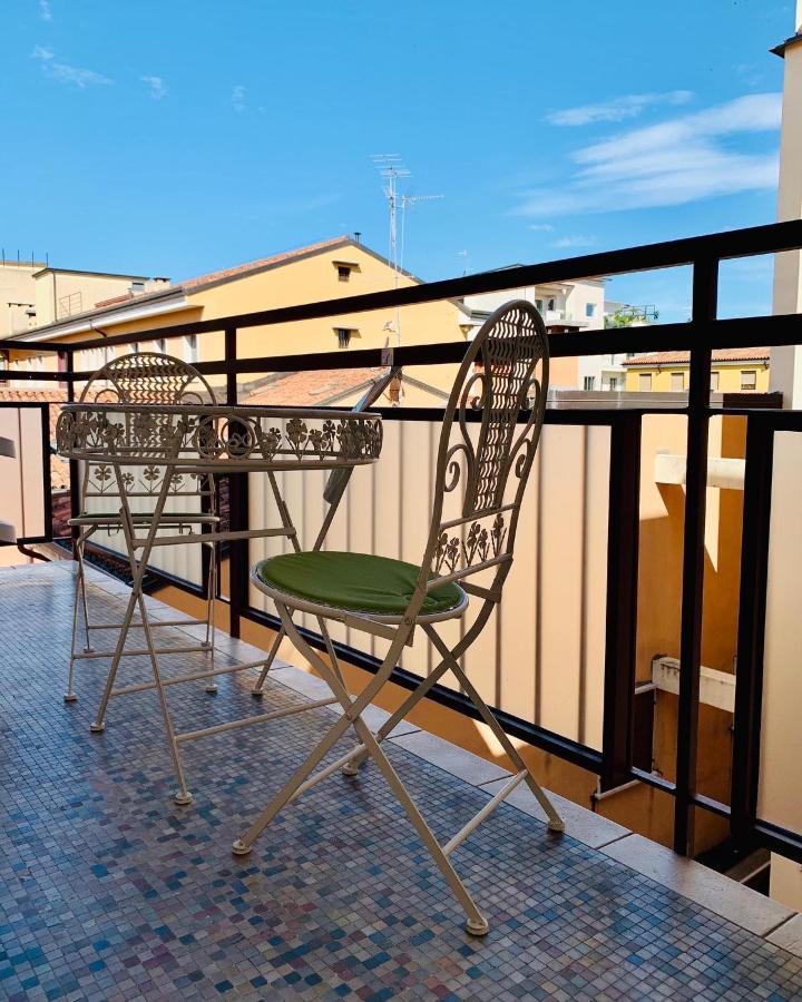 Madonna Montecchi Luxury Suite In Verona Exteriör bild