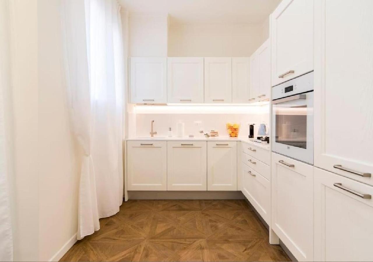 Madonna Montecchi Luxury Suite In Verona Exteriör bild